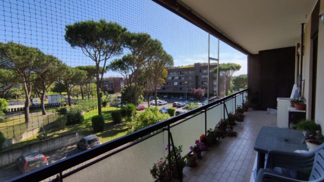Rete di protezione anticaduta per gatti per balcone